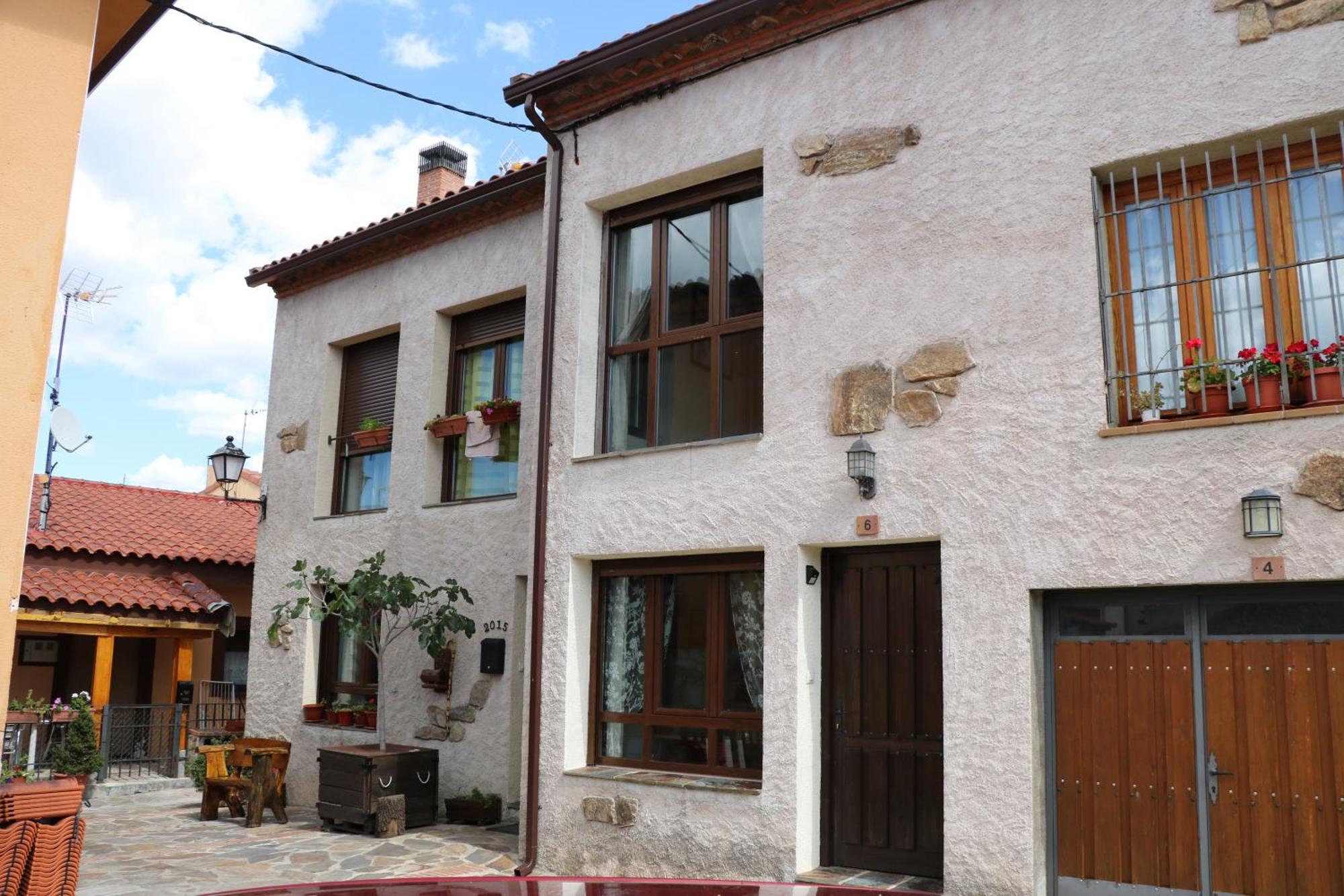 Tu Casa Ecuestre Βίλα Villavieja del Lozoya Εξωτερικό φωτογραφία